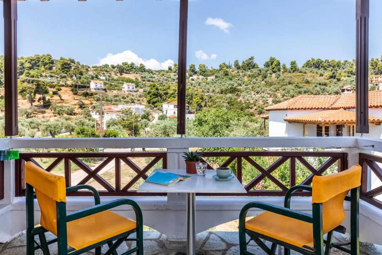 Konstantina Studios Skopelos Town Exterior photo